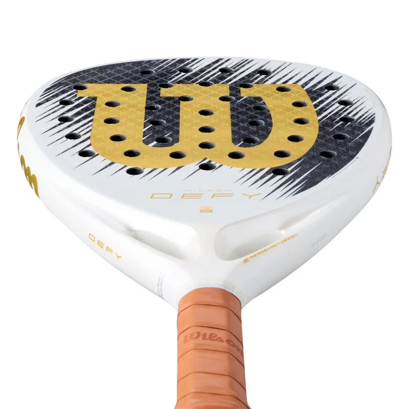 bovenkant wilson defy padelracket